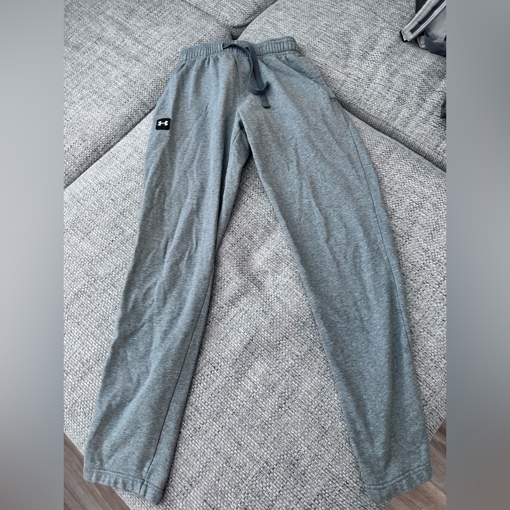 Under Armour Men's Light Gray Joggers